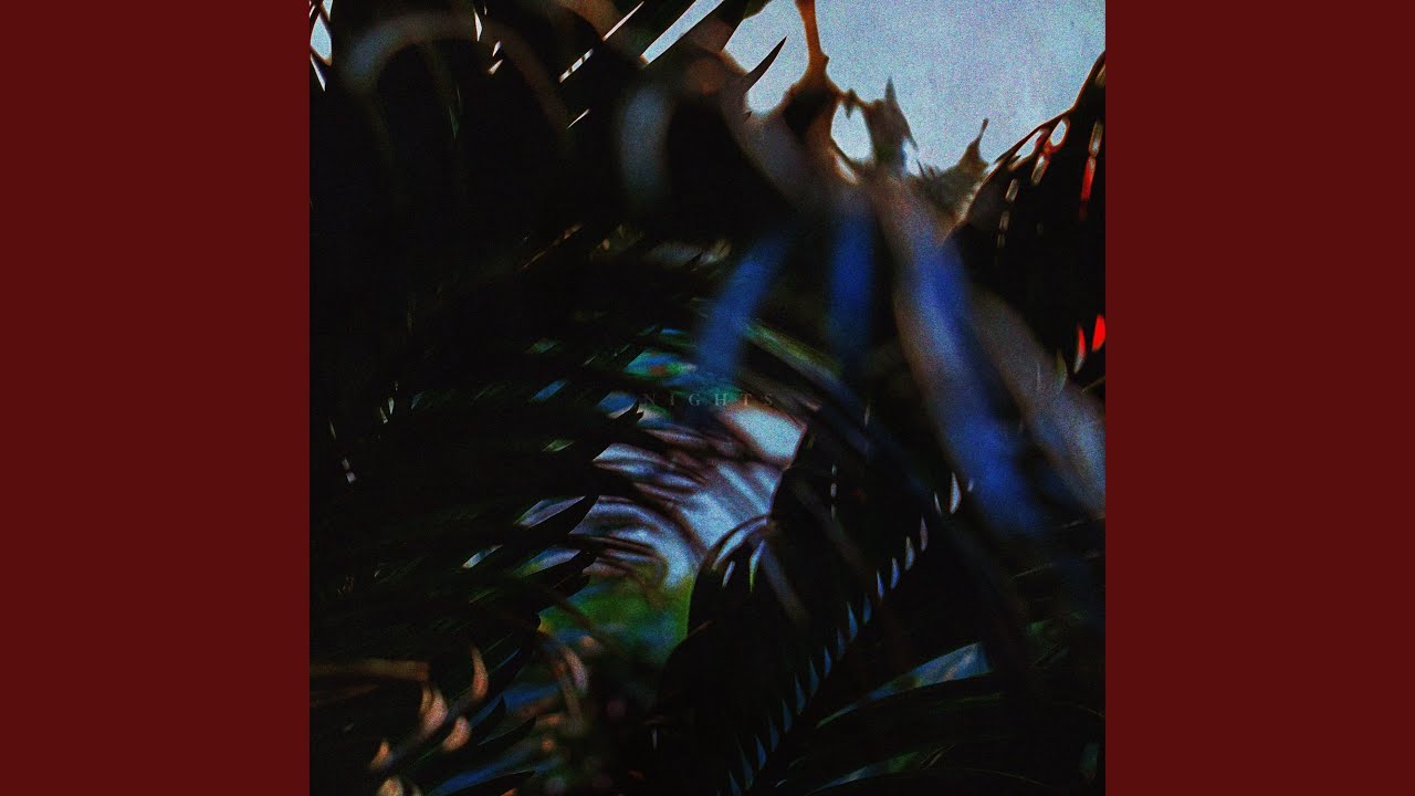 alone auf YouTube ansehen alone auf YouTube ansehen