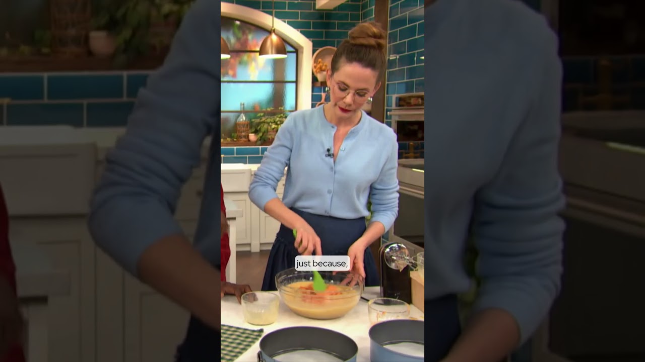 Mr. Bake's Sweet Potato Cake 🤤 | The Good Stuff with Mary Berg