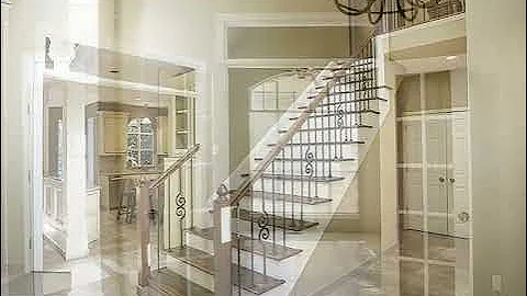 12 Manor View Court