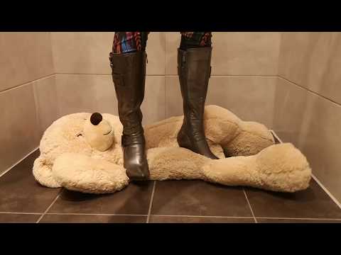 High heel fantasy: Teddy love, murder she wrote