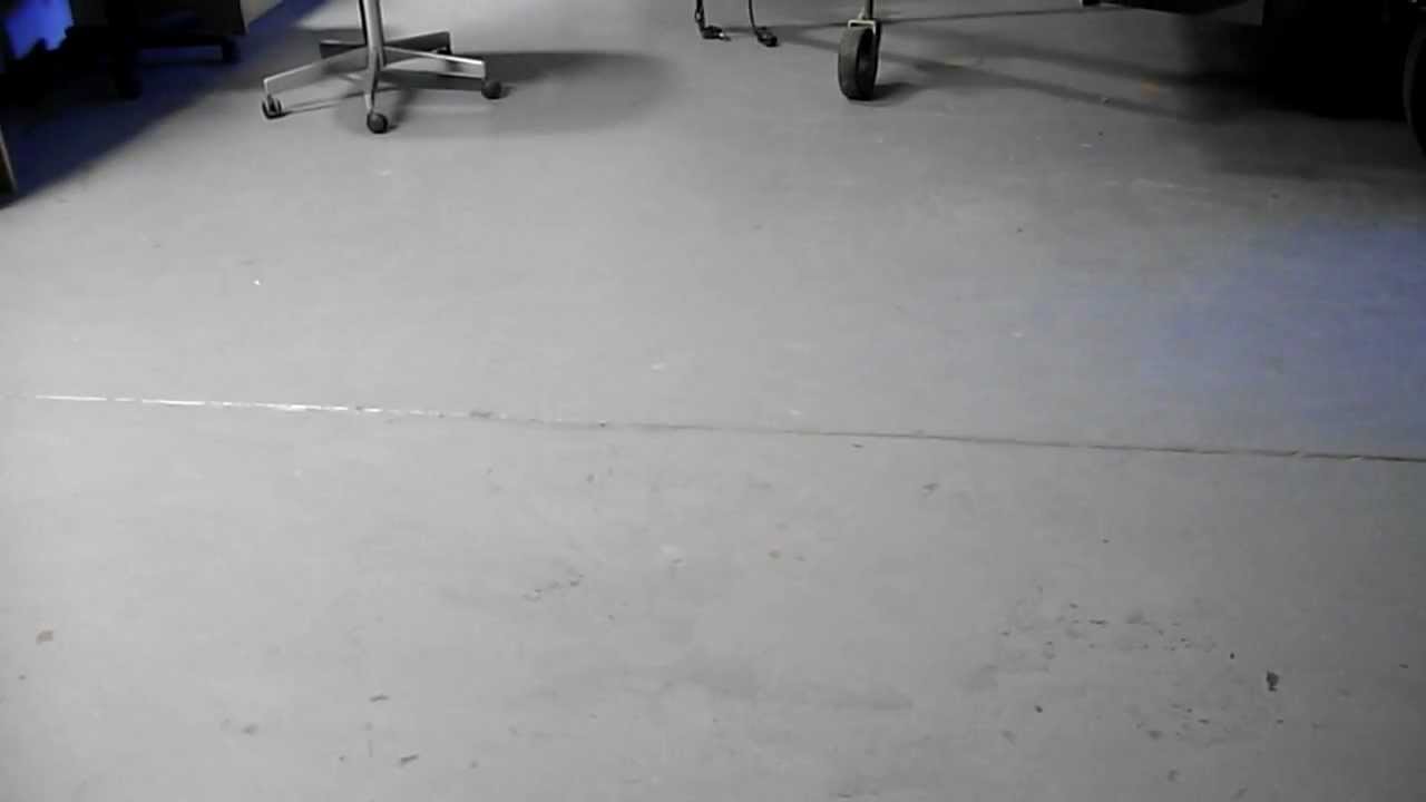 Penny Board Trick: Slide