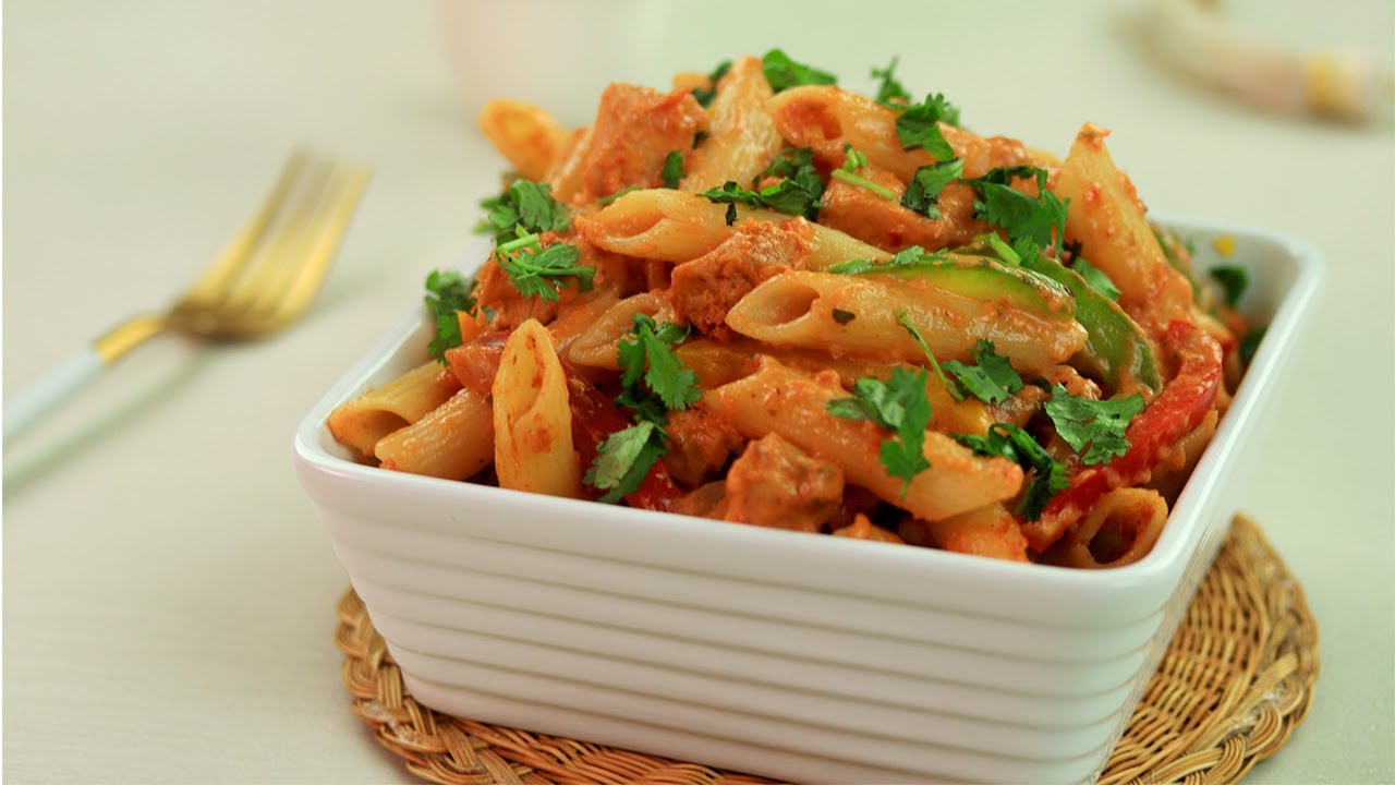 Fajita Pasta Recipe | Cheesy Chicken Pasta Recipe | Ramzan Recipes | SooperChef