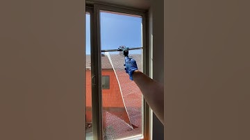 PERFECTION 🤓👌🏼 #windowcleaning #satisfying #cleaning #oddlysatisfying #asmr #clean
