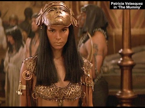 Patricia Velasquez Model & ‘The Mummy’ Star Comes Out As Gay - YouTube