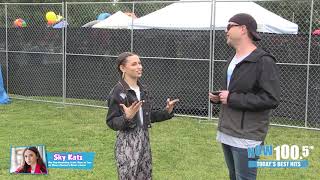 Doug Lazy Interviews Sky Katz At Kidtopia