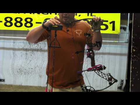 2012 Mathews Jewel Ladies Compound Bow Review by D...