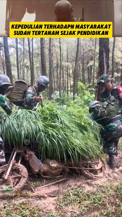 The Alertness of These TNI Soldiers in Helping the Community‼️#tni #tnidihatirakyat #tniad #helping