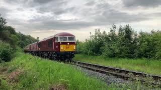 69009 ‘WESTERN CONSORT’ with 37409 ‘LOCH AWE’