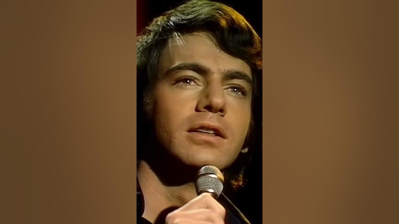Sweet Caroline - Neil Diamond LIVE 1969 #80smusic #neildiamond #sweetcaroline #poprock #lovesong