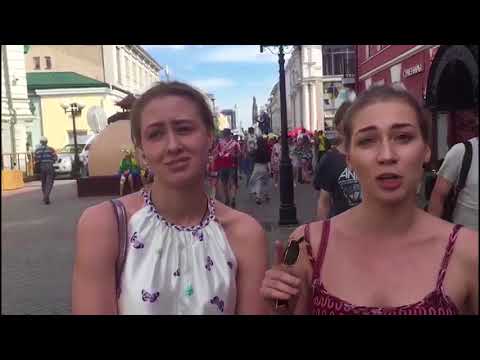 Русские девушки о связях с иностранцами: "Видели, как наши девчонки на них нападают. Стыдно!"