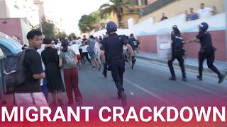 Spanish police chase down and beat Moroccan migrants following invasion of Ceuta