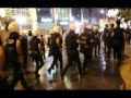İstiklal Caddesinde Polis ALLAH ALLAH diye Saldırıyor !!! 22.06..2013
