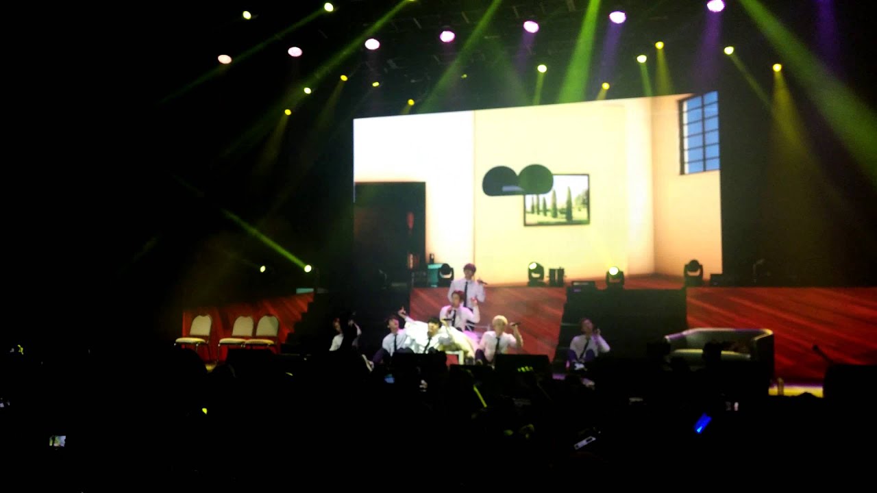 [FANCAM] 150731 TRBinBrazil 이불킥 (Blanket kick) YouTube