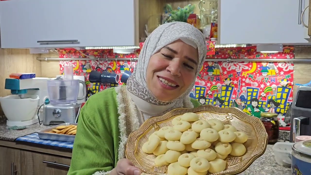 ولا زبدة ولا حليب🤔 ولا اى تكاليف كتير هى نص كوباية سكر واكبر كمية #الغريبة