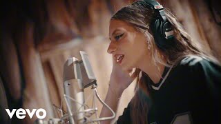 Famous Angelina Baxter - GAMBLING ADDICTION (Official Music Video) Profile