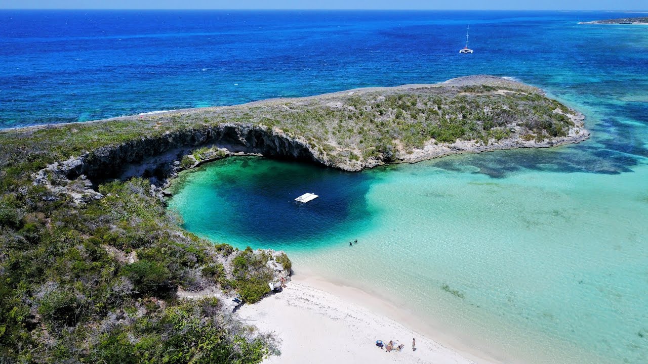 We freedive the deepest blue hole in the world (BAHAMAS)