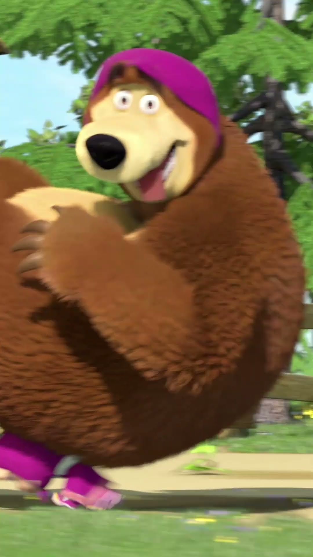 المريض الهارب ??‍⚕️ mashabeararabic #shorts #arabic #mashaandthebear# #ماشاوالدب #مضحك #كرتون