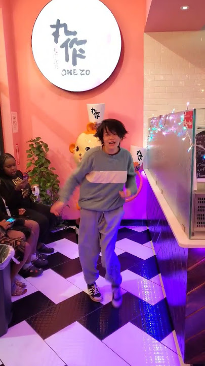 day & Night Boba freestyle #shorts #踊ってみた #hiphop #kpopcover #atl #这就是街舞 #boba #珍珠奶茶 #jaypark #house