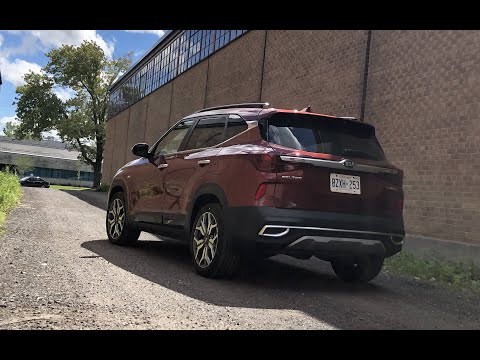 Từng bị "ghẻ lạnh" giờ xe SUV gầm cao giá rẻ "Hot" hơn bao giờ hết tại Việt Nam_XE CỘ