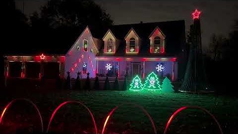 2025 Uptown Funk - Xlights Around The World