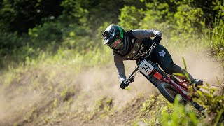 白馬岩岳で開催のDHシリーズに参戦 - YouTube