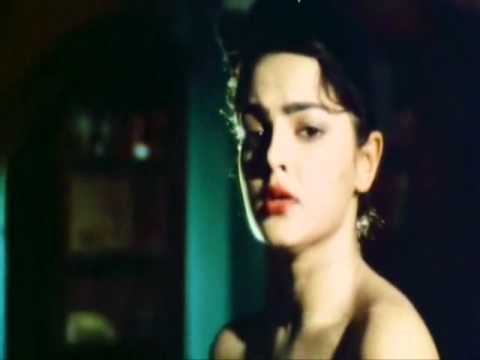 Mamta Kulkarni Topless Scene - Karan Arjun (1995)