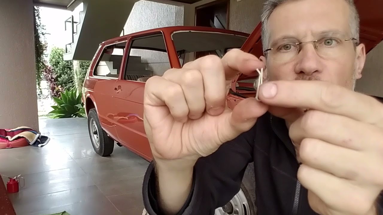 Instalação do paralama VW Brasilia