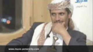 النطاح الادبي اليمني بين شاعرين محترفين ١
