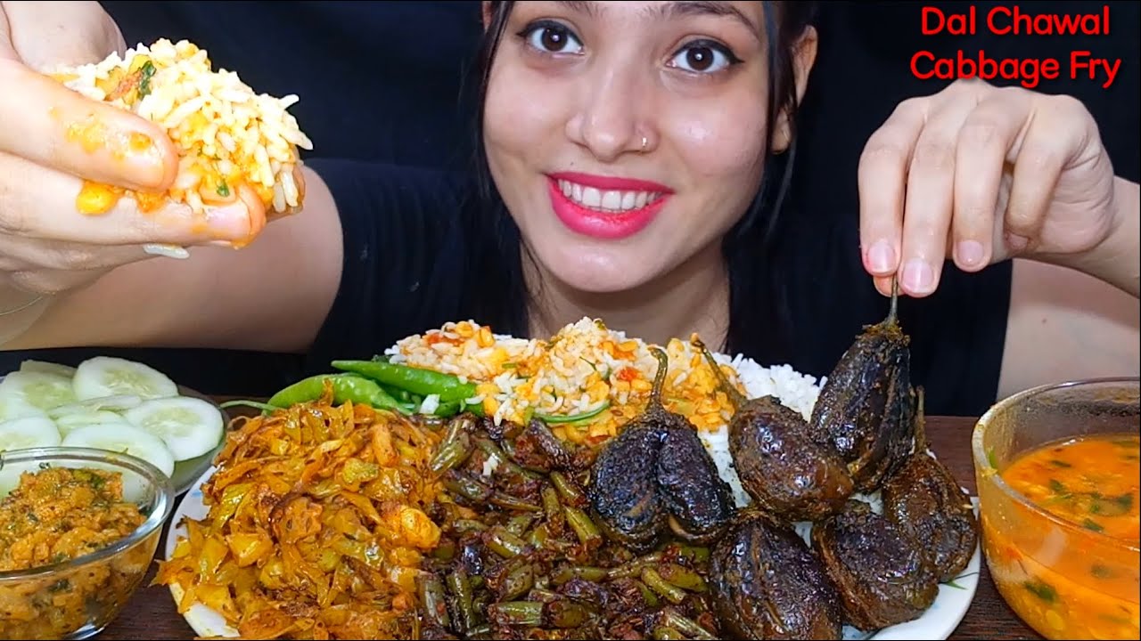 Eating Dal Chawal, Bengan Fry, Beans Fry, Cabbage Fry, Kaddu Ki Sabji | Huge Bengali Food Mukbang
