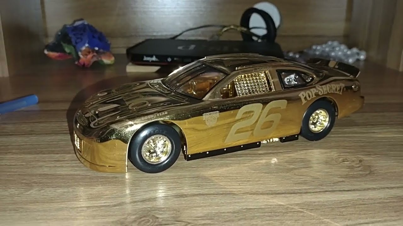 NASCAR DIECAST REVIEWS: 1998 #26 Johnny Benson Cheerios/Pop Secret