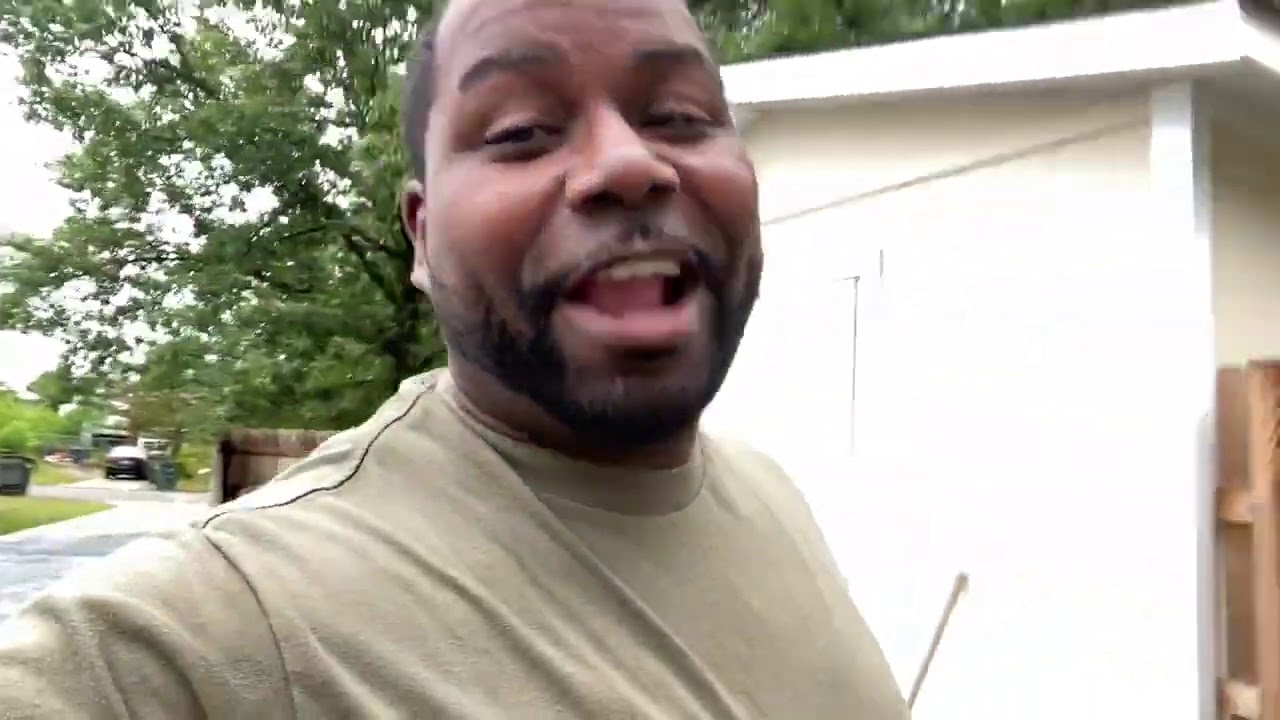 HOW TO COOK ON A GRILL HOW TO LIGHT YOUR GRILL HOW TO CLEAN YOUR GRILL