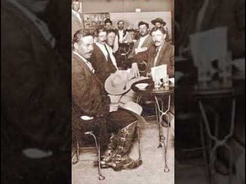 Pancho Villa y Pascual Orozco Desayunando en El Paso Texas