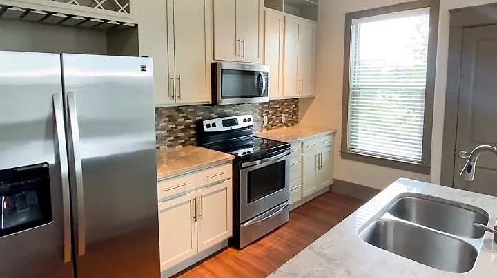 3 Bed, 2 Bath (C1) Luxury Apartment in Tampa, FL - Varela Westshore