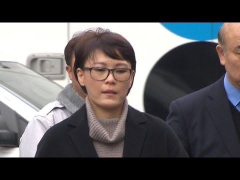 [VIDEOMUG] "모른다, 말 못한다, 곤란하다"…윤전추, 질문마다 '모르쇠' / SBS