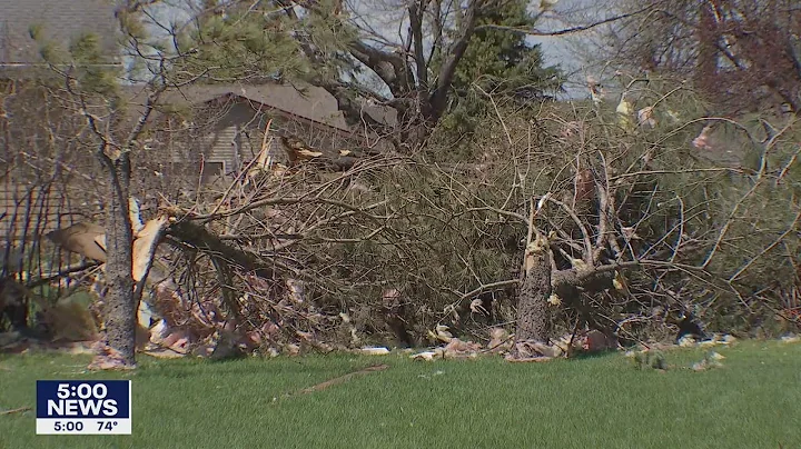Powerful storm destroys and damages homes, propert...