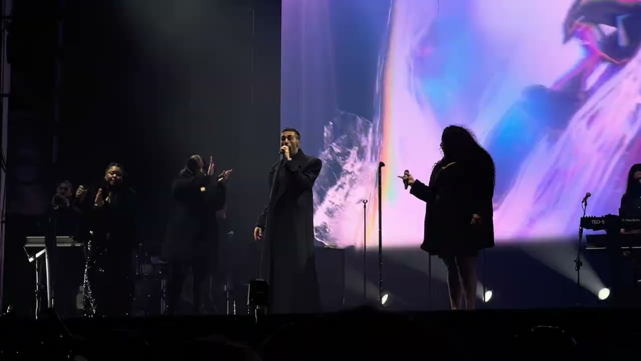 Marco Mengoni - Voglio live ad Olbia capodanno 2026 @MarcoMengoni #olbia 