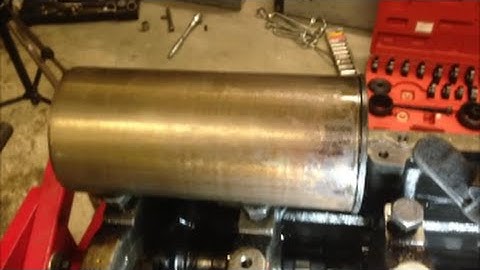 Dry Sleeve Cylinder Liner Removal - JCB Backhoe Project Part 3 (Perkins Diesel)