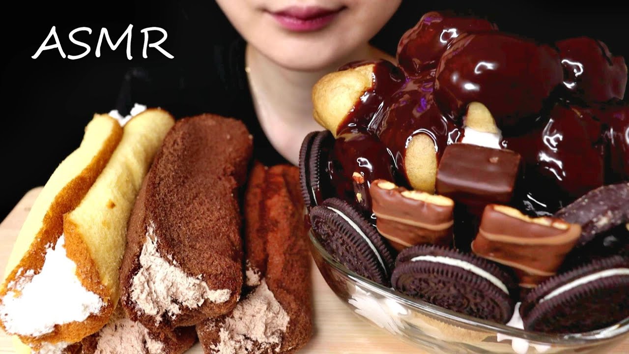 [ASMR] Eat Profiteroles, шоколадно-банановый кремовый торт и клубнично-ванильный кремовый торт