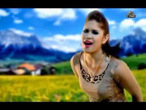 Lagu English Versi Kelantan Tinggal Dimana