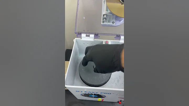 Resurfacing discs with the JFJ Easy Pro Plus! #retrogaming #xbox #diy #repair