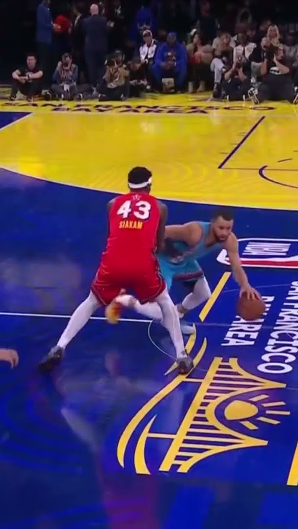 Steph makes it look easy ?