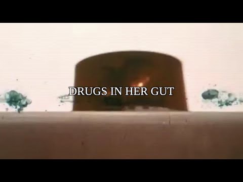 Putar Drugs in Her Gut - Chetta