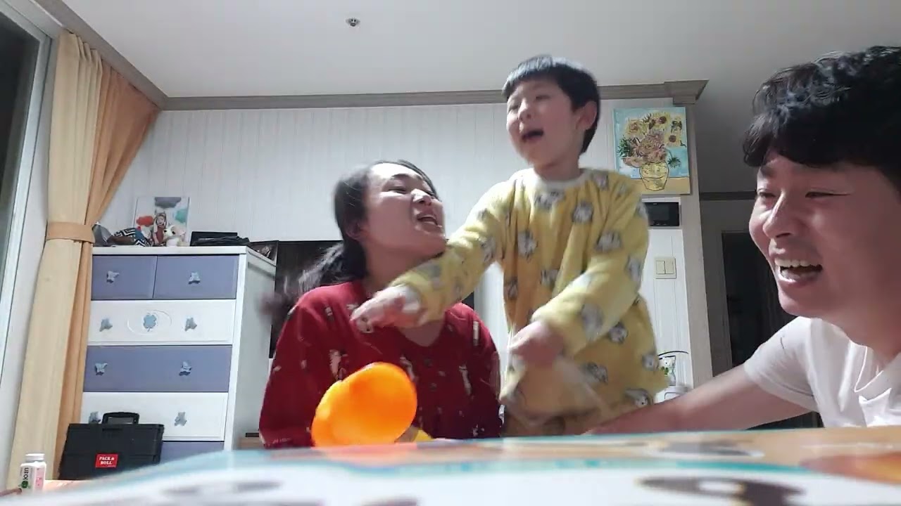 가족 뿅망치 대결 2탄 🤣