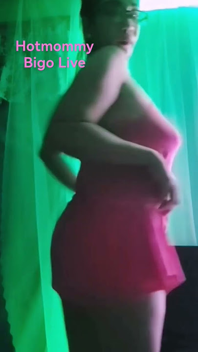 bigo live hot mama dance no bra challenge.