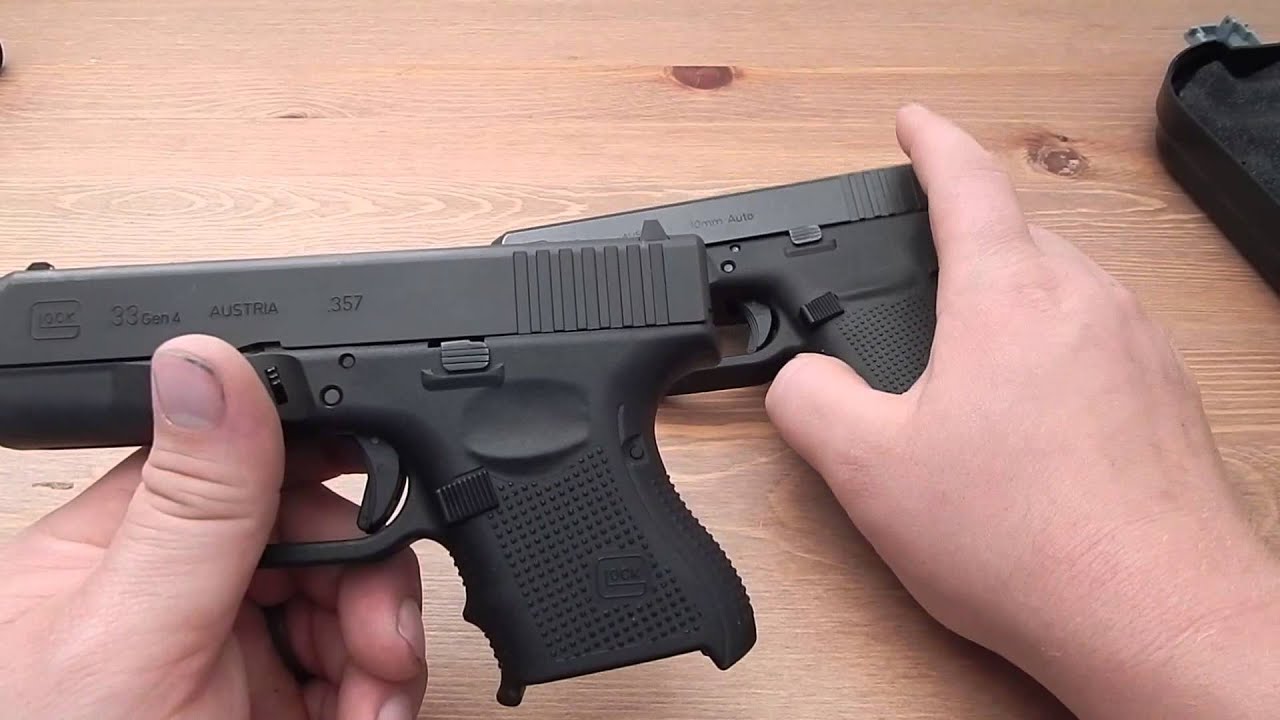 A quick comparison of the Glock 33 and glock 29. 