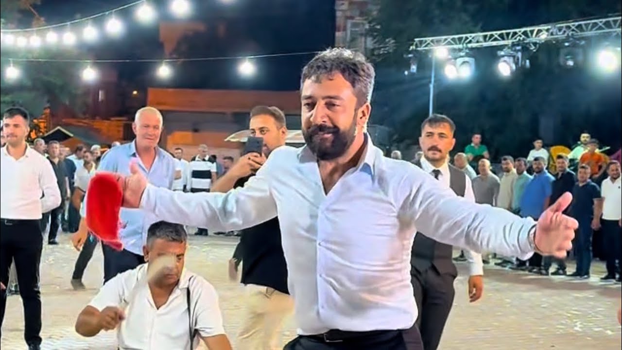 Acarlı Hüseyin Kan çiçekleri Okan Bayburt #halay #halaybasi halay üstadı