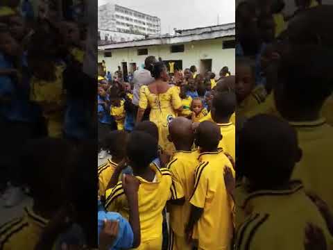 Jojo Mukutu la danse Doukwan aimée par les petits enfants