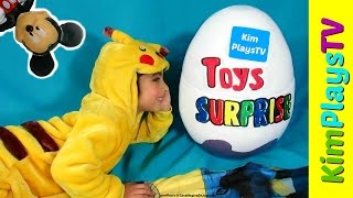 Pikachu Opens Giant Kinder Surprise Egg POKEMOM TOY SURPRISE EGG