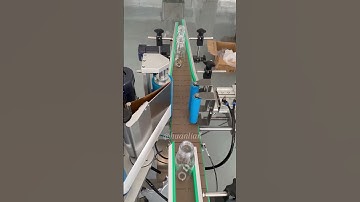 Beverage round bottle labeling machine