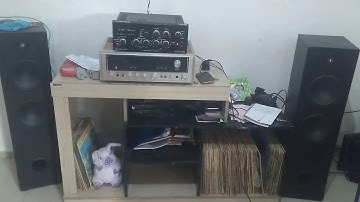 Amplificador Quasar 8080 com placa de potência modernas.